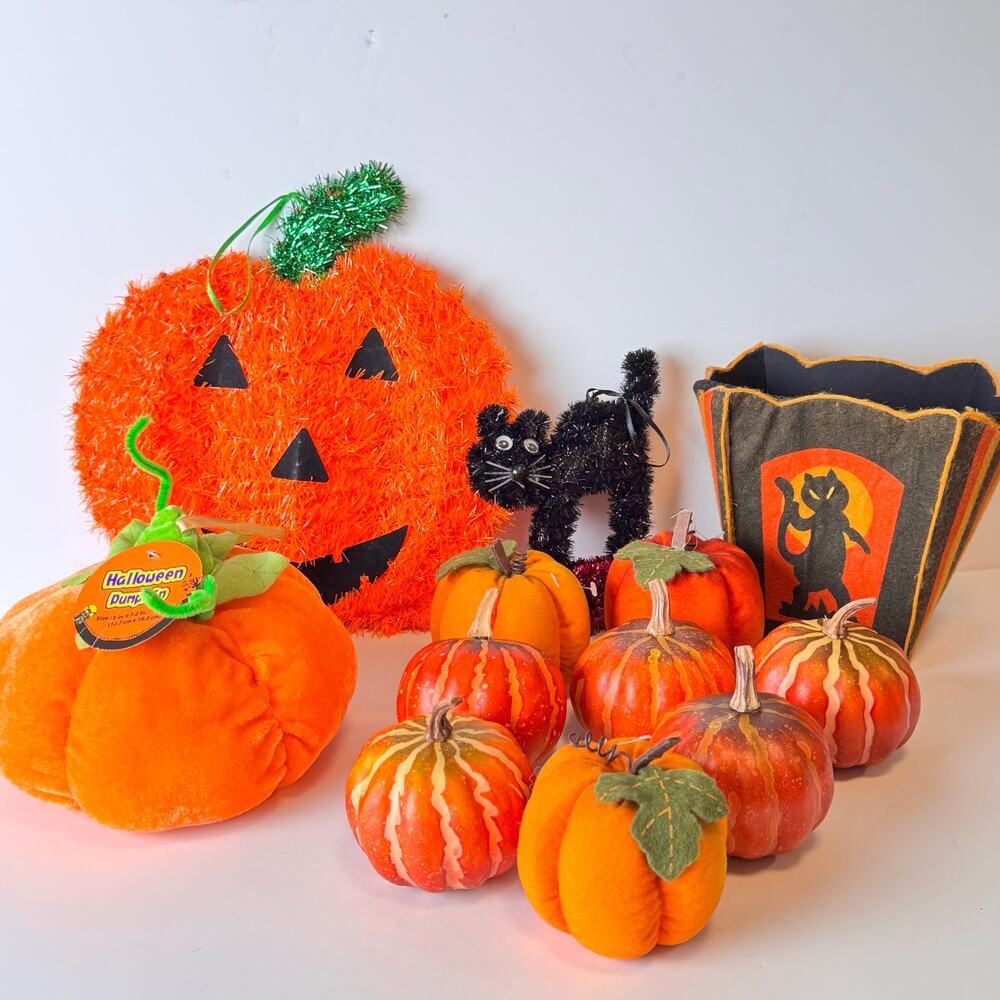 12 pcs Halloween decor bundle faux mini Pumpkins